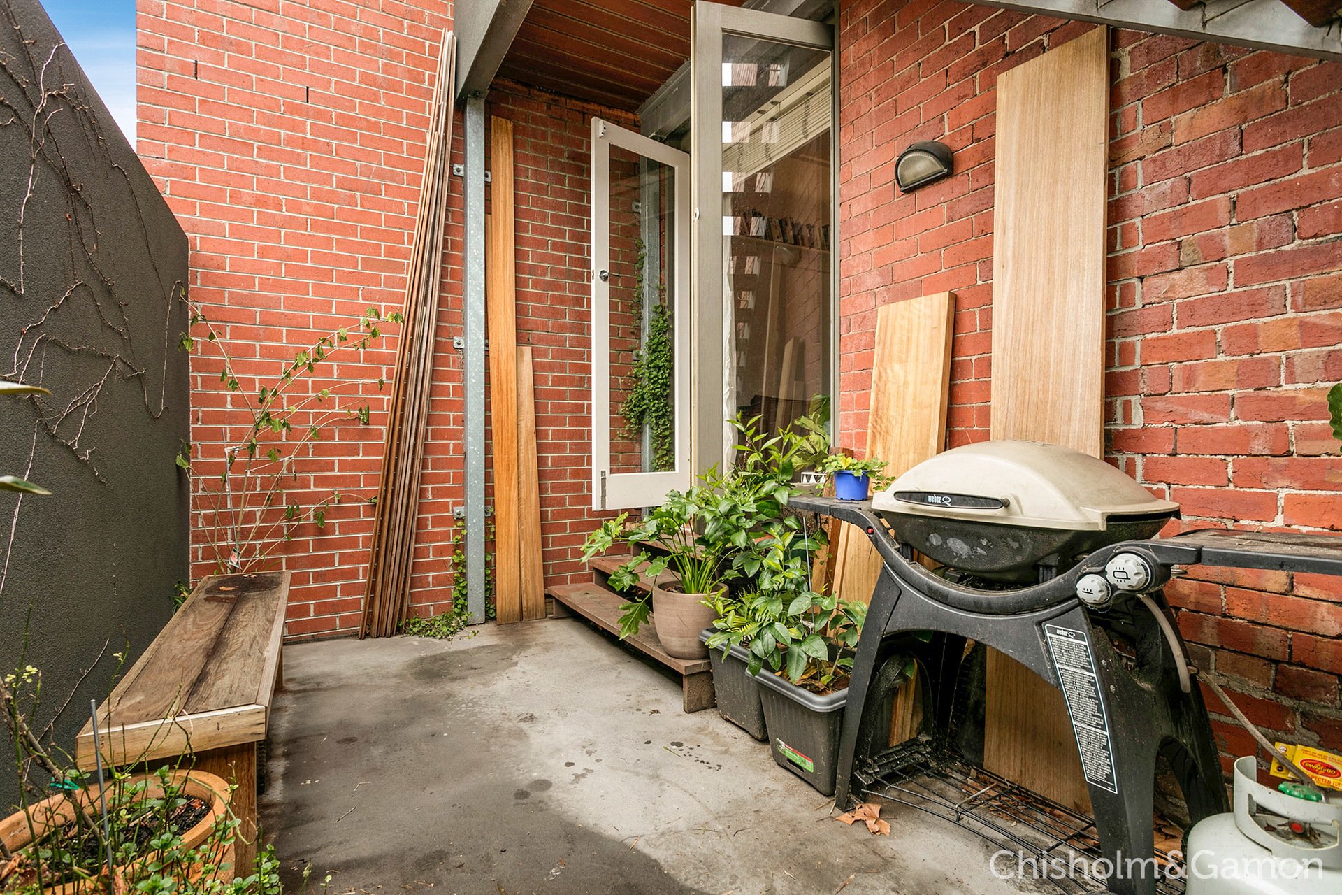 3/13 Loch Street, St Kilda West image 3