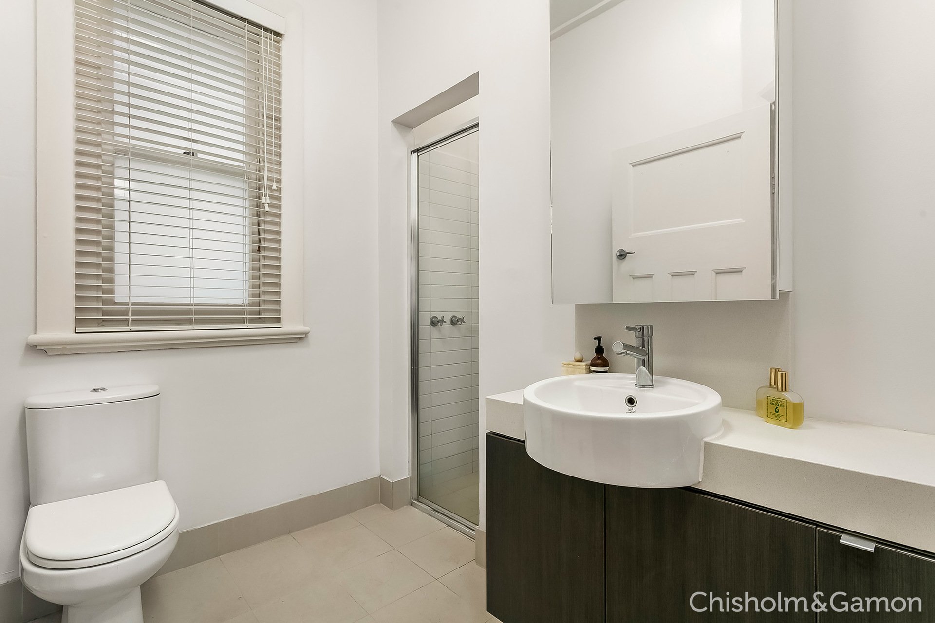 3/13 Loch Street, St Kilda West image 6