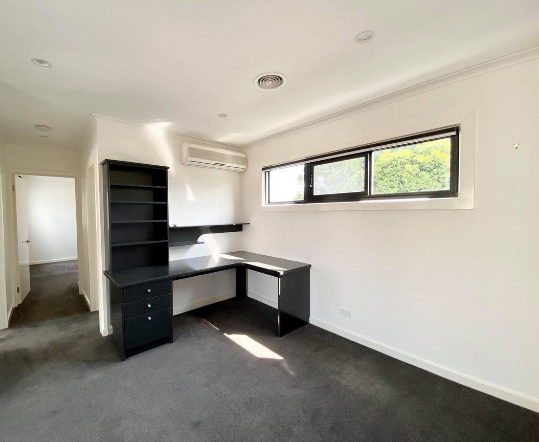 3 / 13 Neerim Road  Caulfield