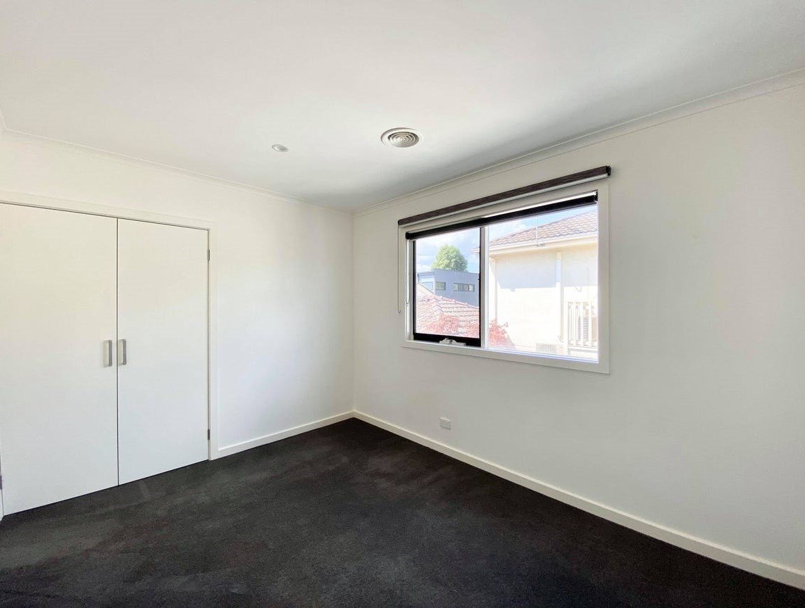 3 / 13 Neerim Road  Caulfield