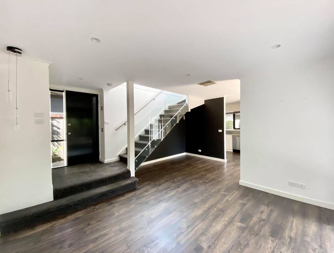 3 / 13 Neerim Road  Caulfield