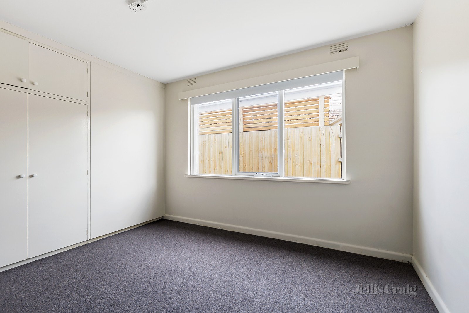 3/13 Phillip Street, Bentleigh image 4