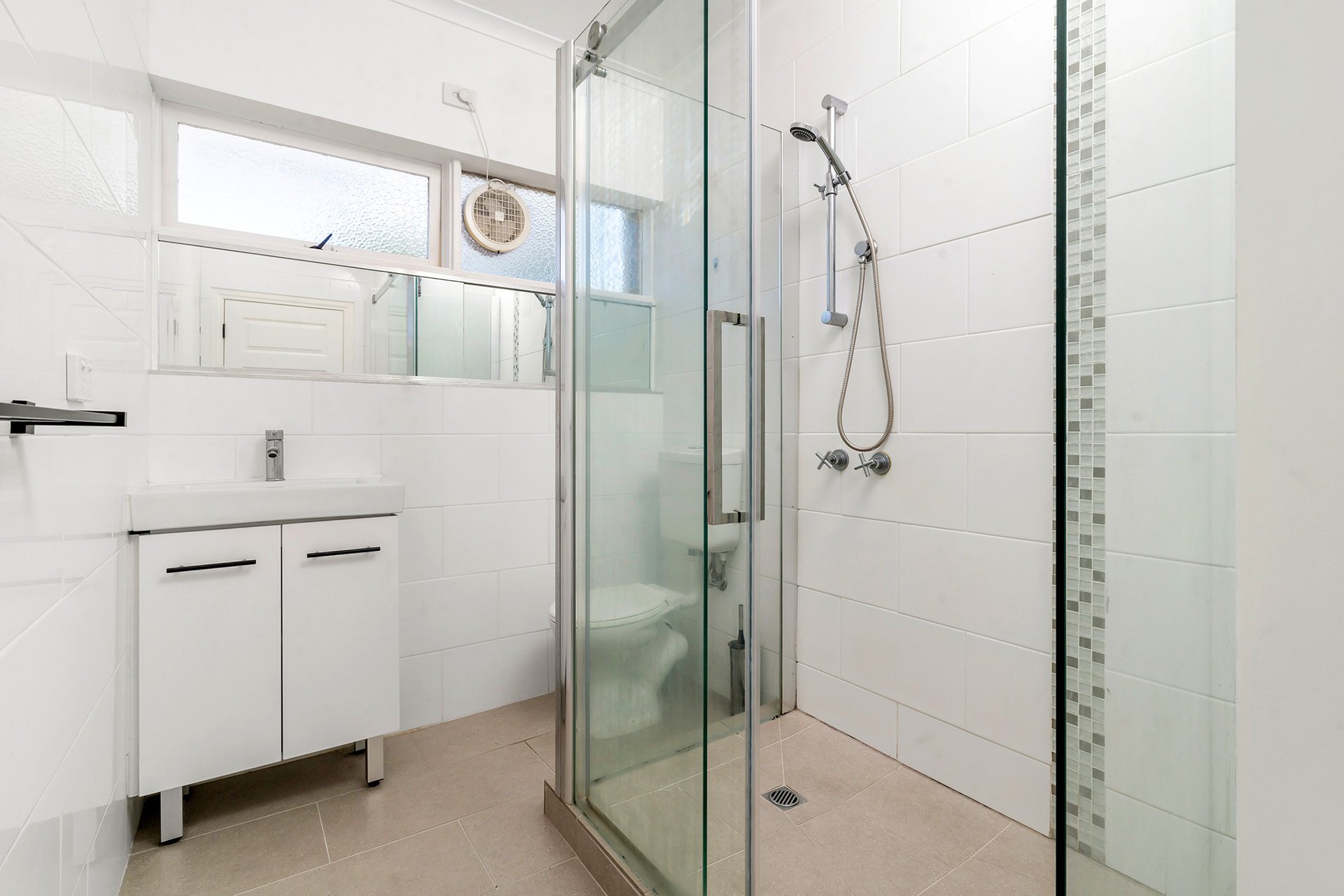 3/13 Scheele Street, Surrey Hills image 5