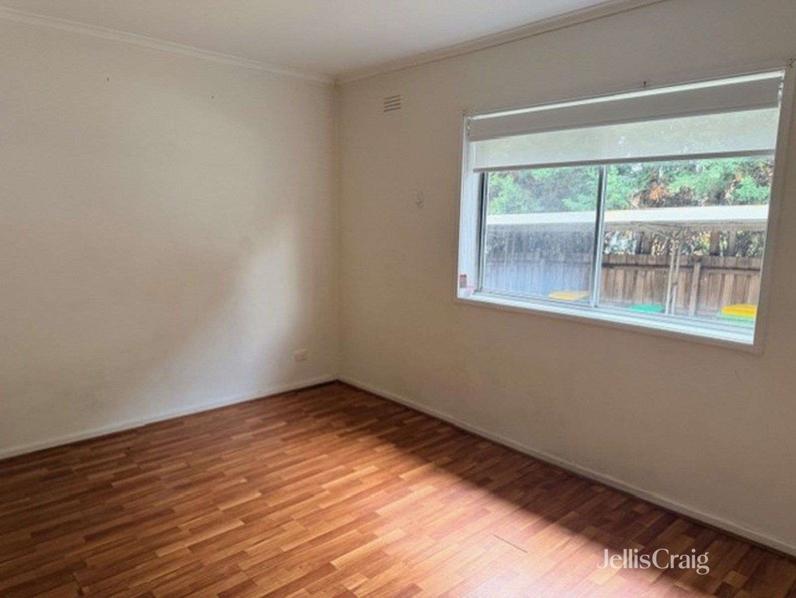 3/13 Strettle Street, Thornbury image 4