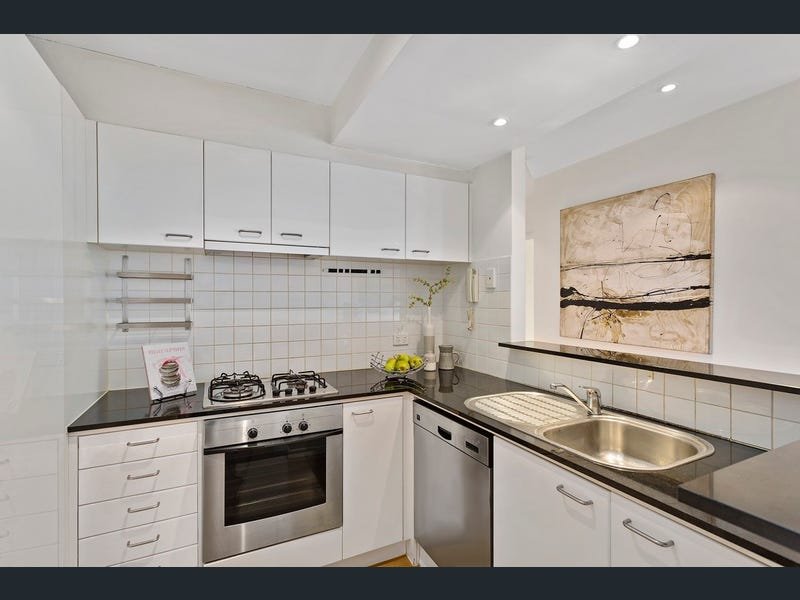 313 / 102-118 Camberwell Road HAWTHORN EAST