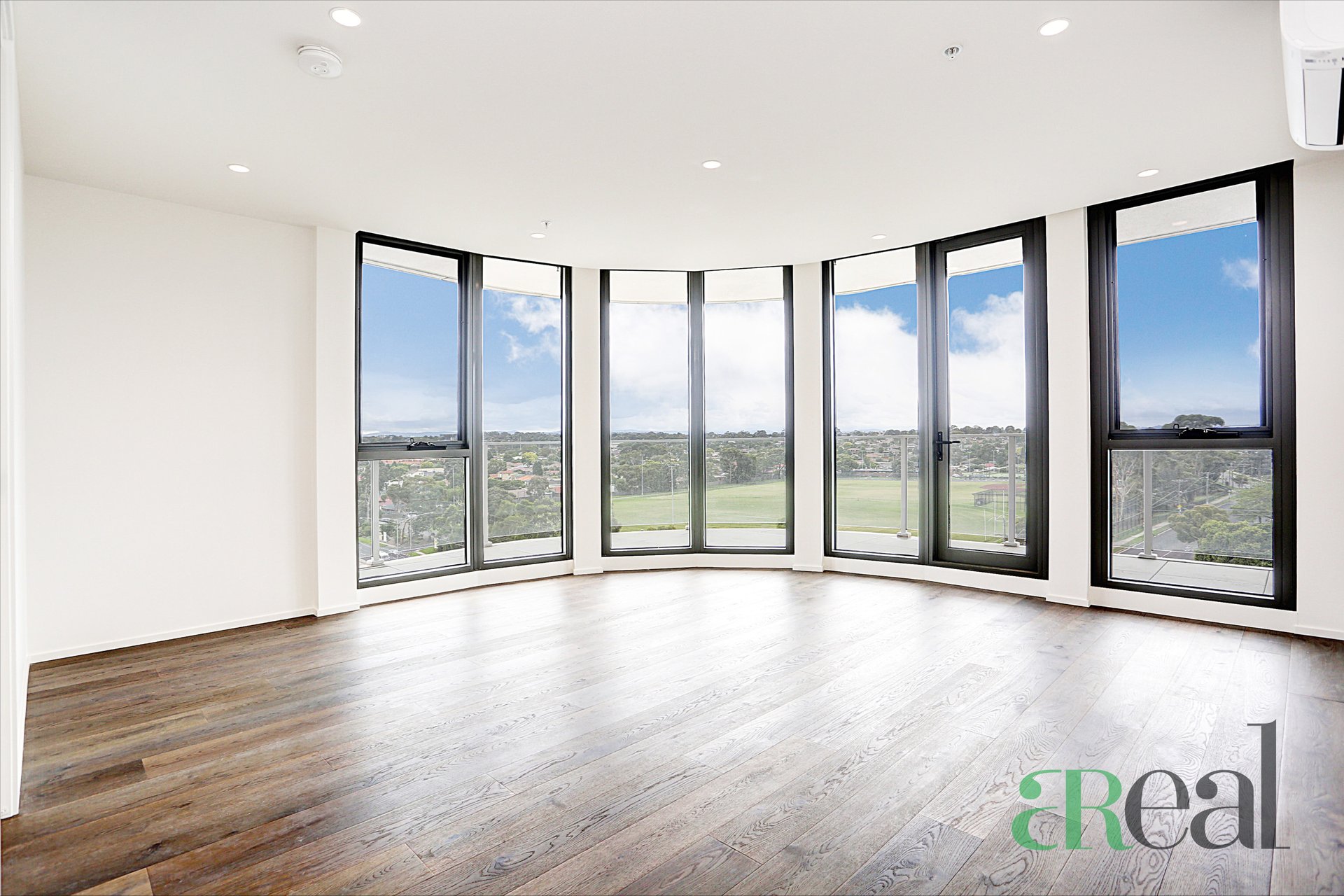 313/21 Plenty Road, Bundoora VIC 3083