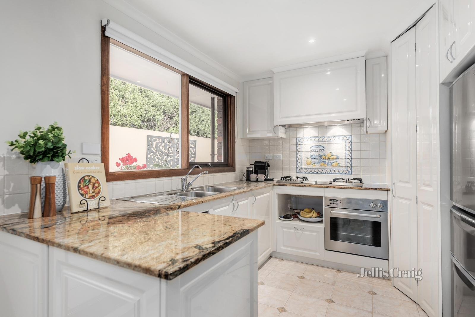 3/134 Bignell Road, Bentleigh East image 3