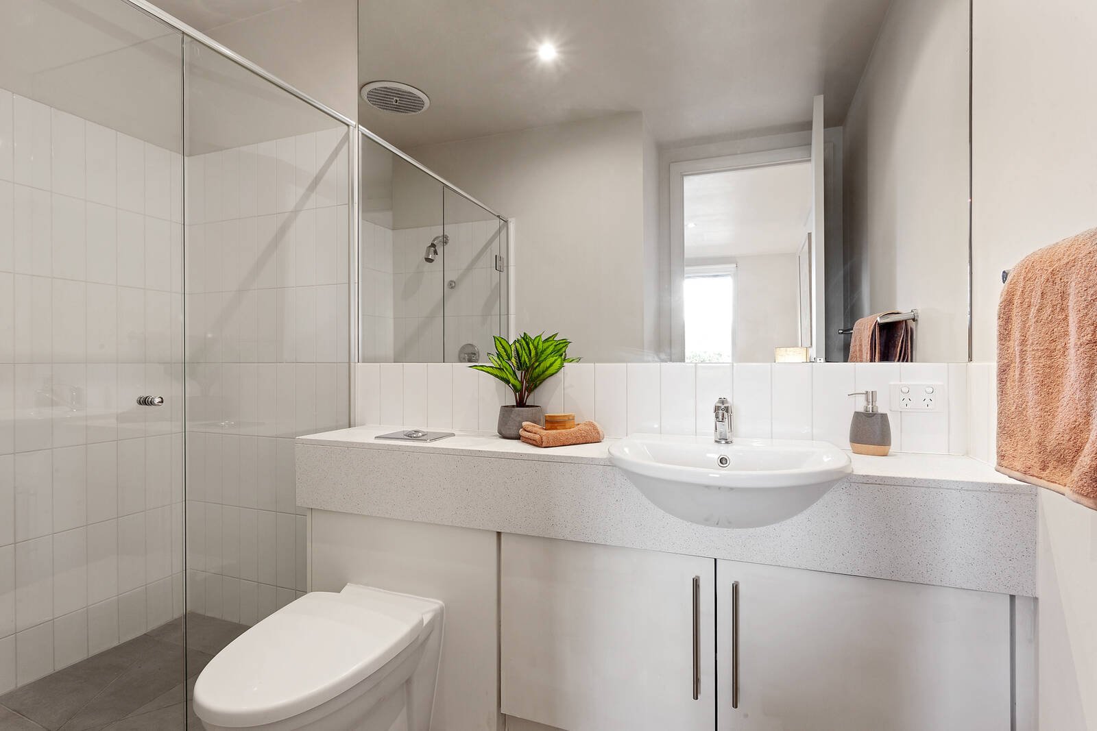 Property Gallery Thumbnail 10