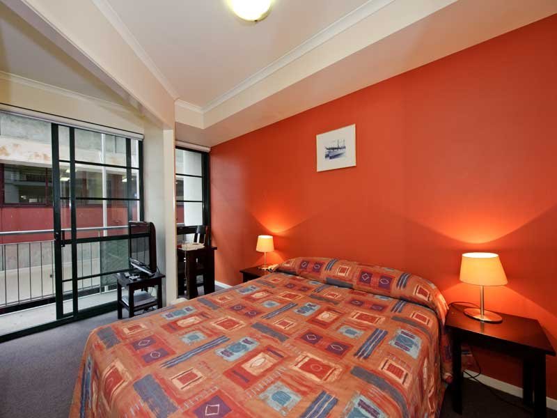 313/585 La Trobe Street, Melbourne image 3