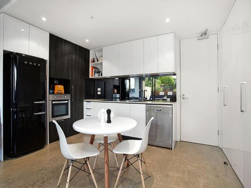 3/136 Church Street, Hawthorn image 3