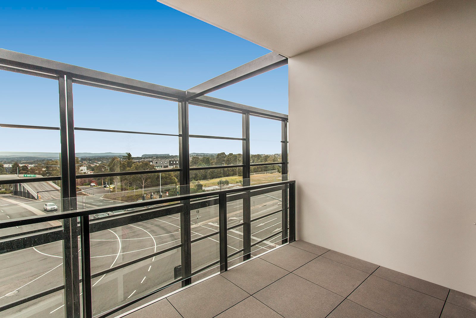 Property Gallery Thumbnail 5
