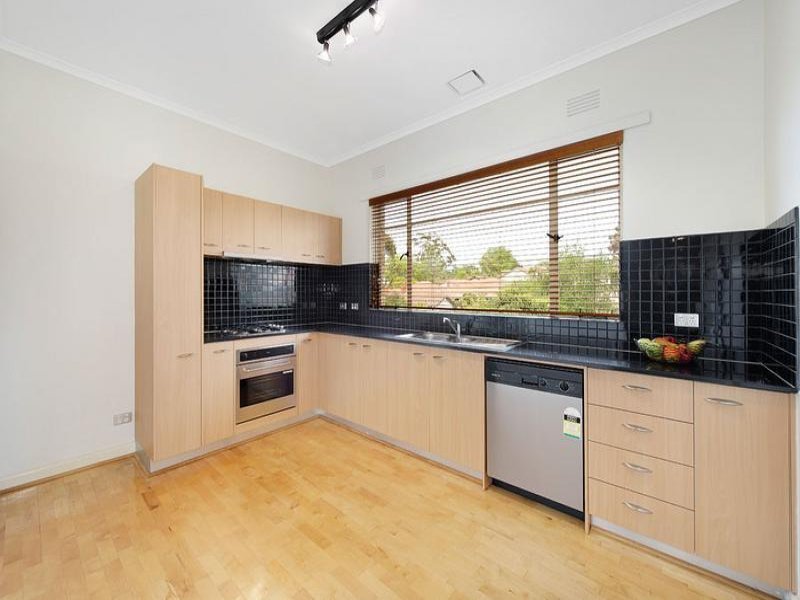 3/138 Kilby Road, Kew East image 5