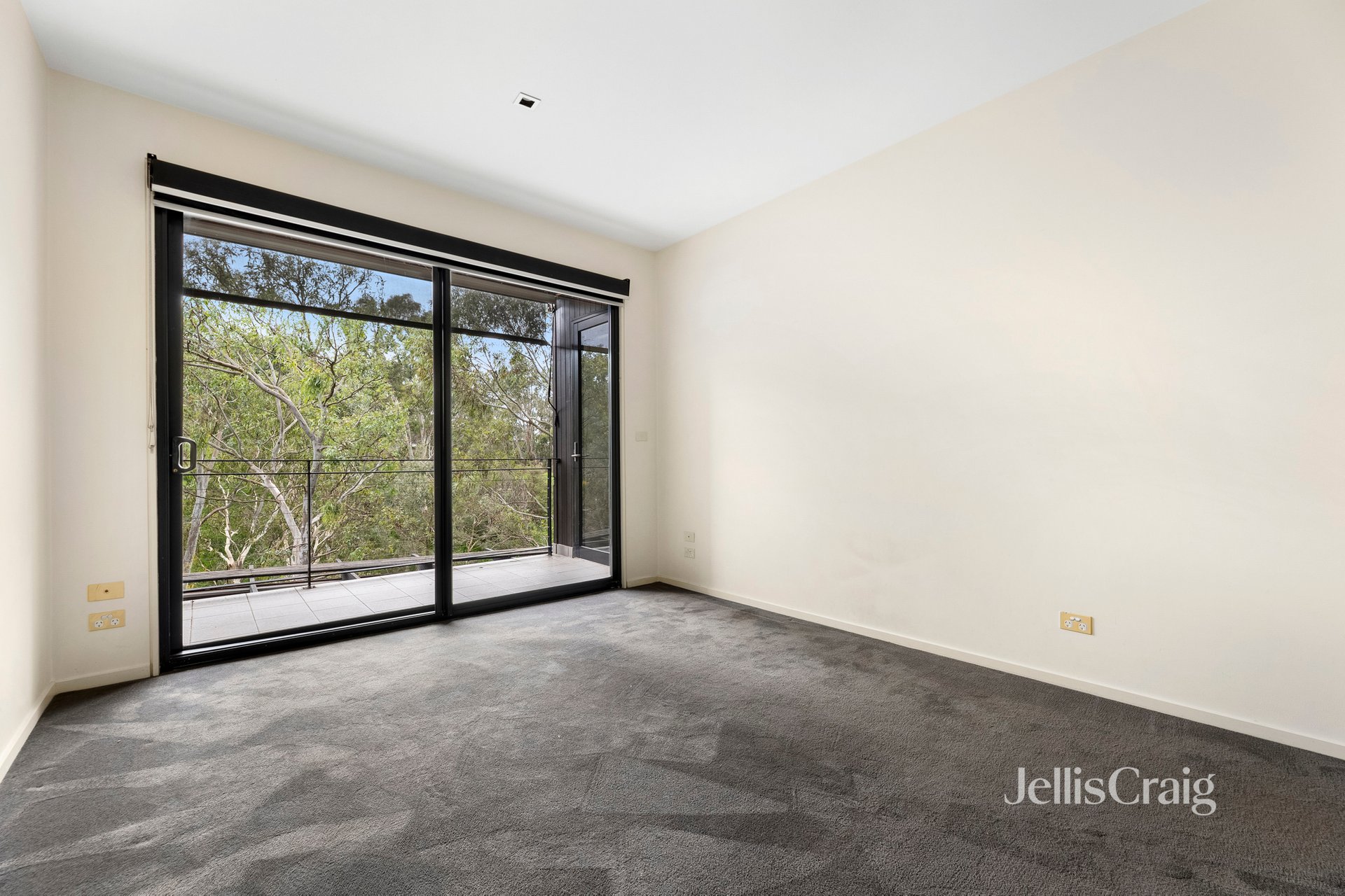 3/139 Bond Street, Ivanhoe image 6