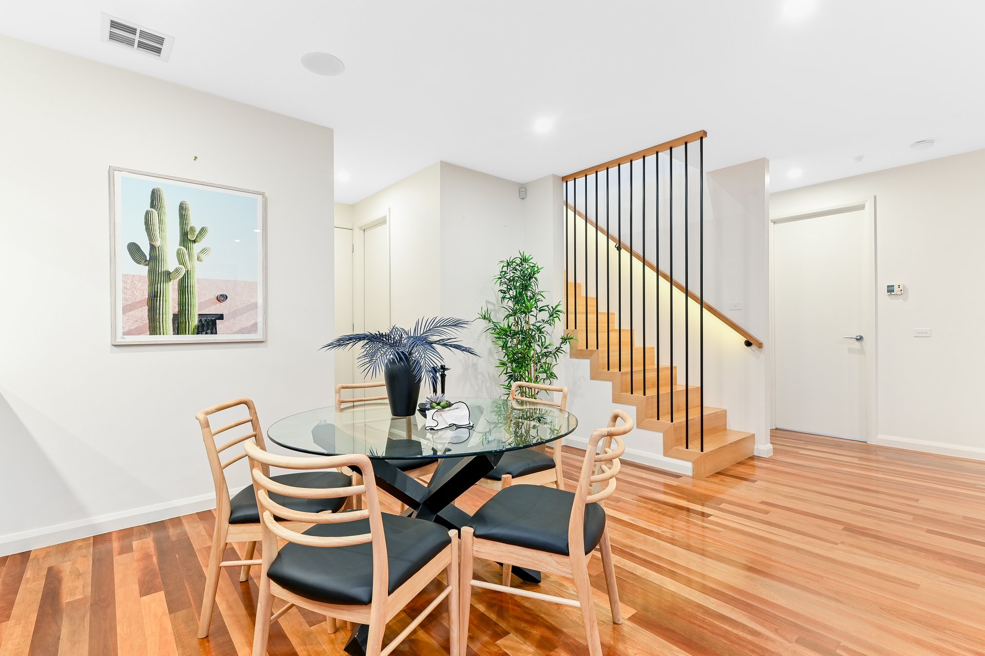 3/14 Adrienne Crescent, Mount Waverley image 4