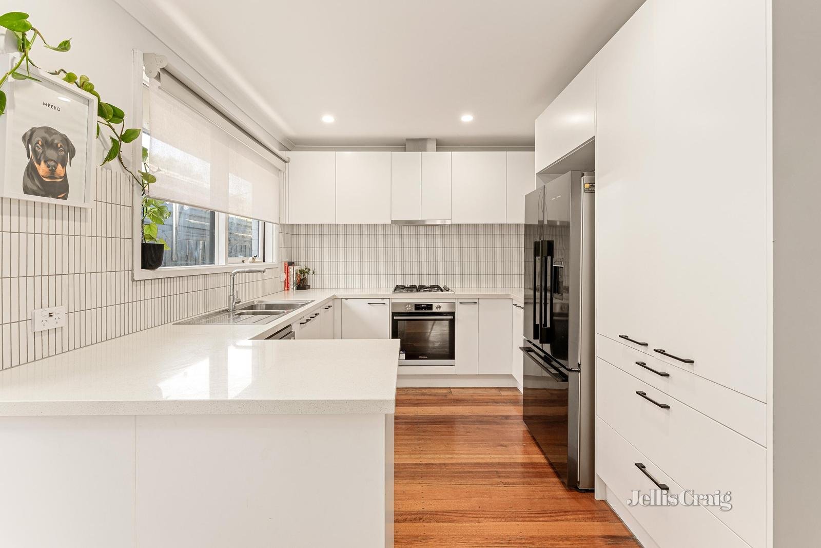 3/14 Albenca Street, Mentone image 1