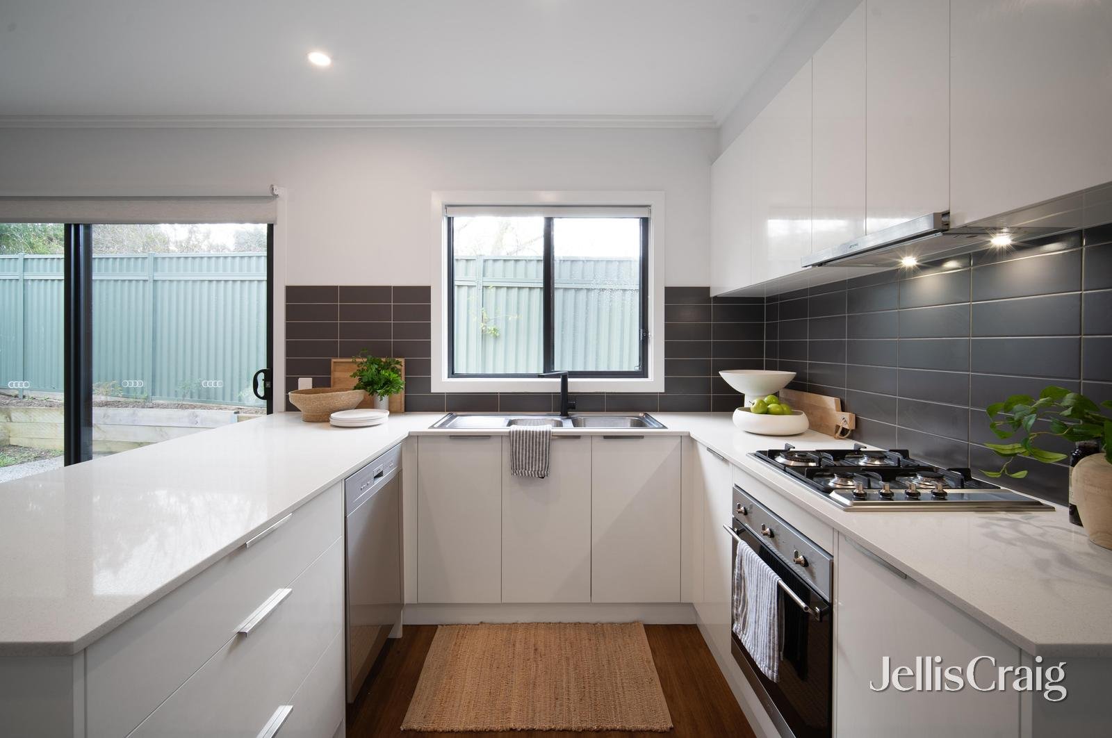 3/14 Brooksbank Court, Black Hill image 4