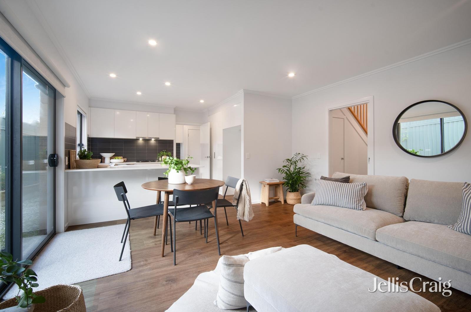 3/14 Brooksbank Court, Black Hill image 5