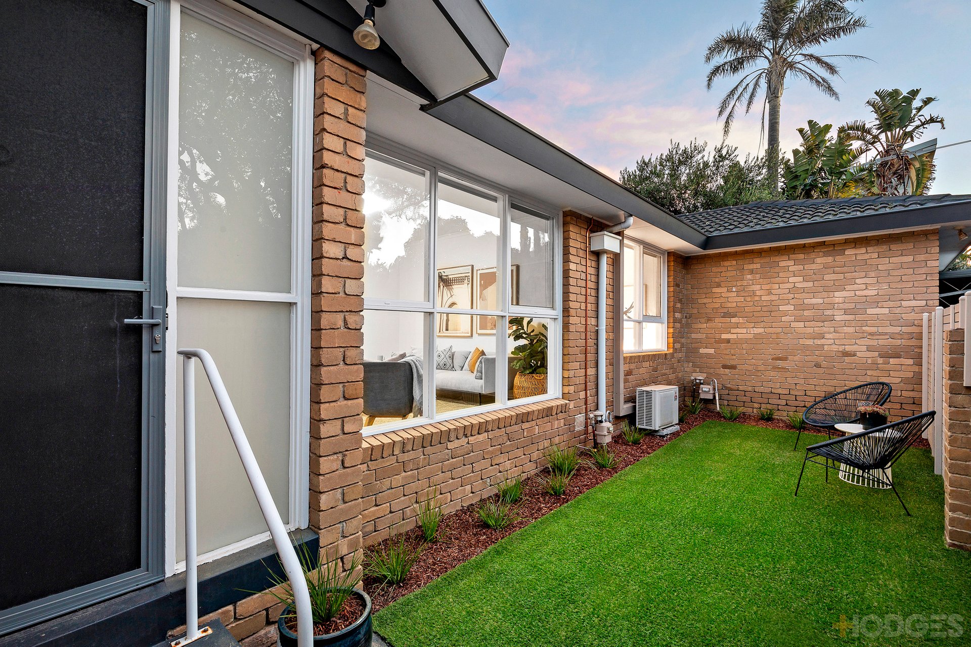 3 / 14 Cowper Street Sandringham