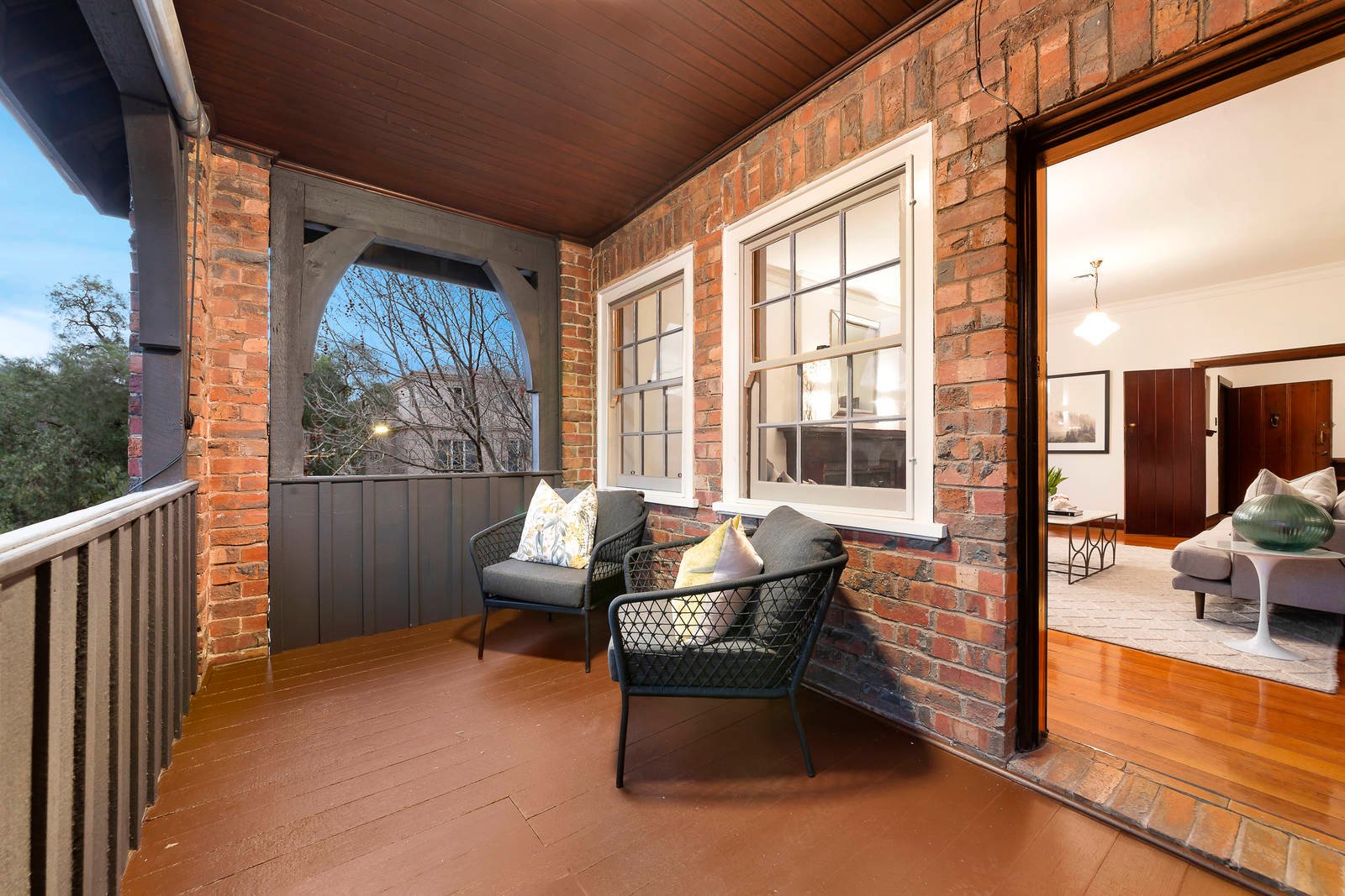Property Gallery Thumbnail 9