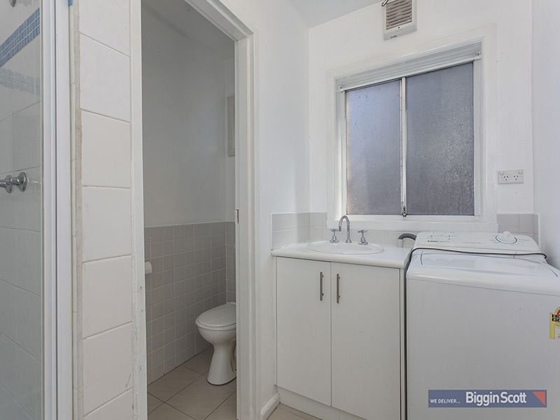 3/14 Jurga Court, Seaholme image 5