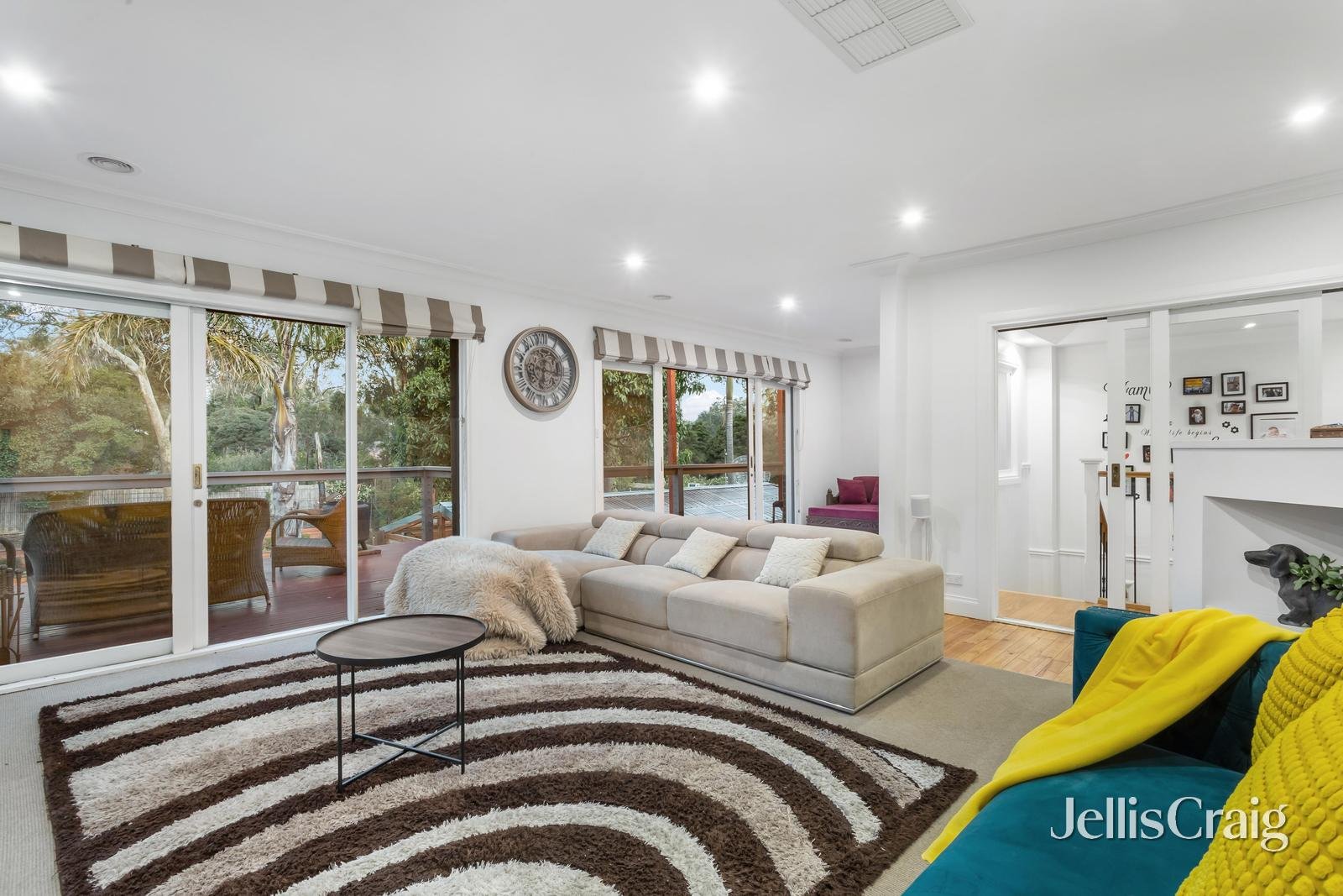 314 Lawrence Road, Mount Waverley image 3
