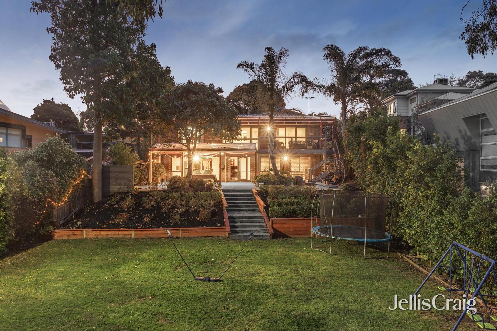 314 Lawrence Road, Mount&nbsp;Waverley image 2