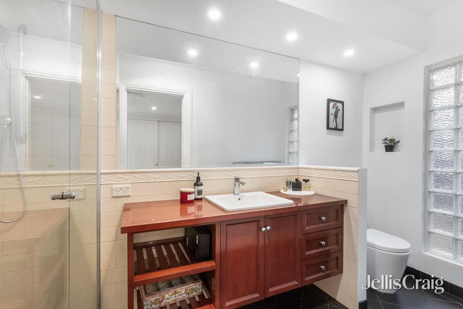 314 Lawrence Road, Mount&nbsp;Waverley image 10