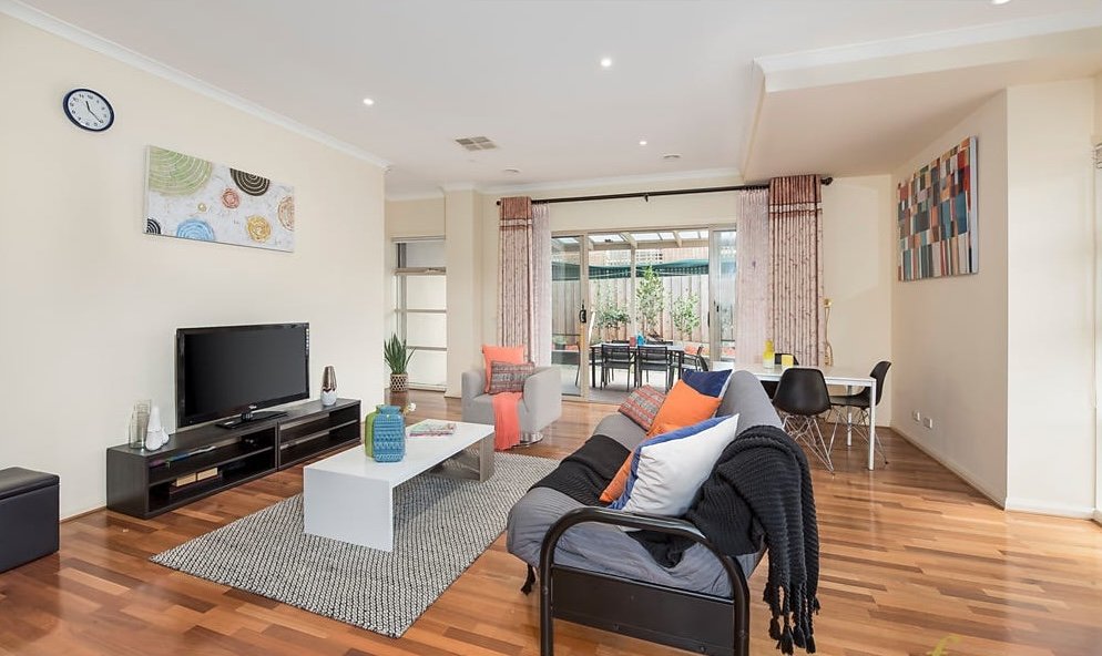 3/14 McCubbin Street, Burwood image 2