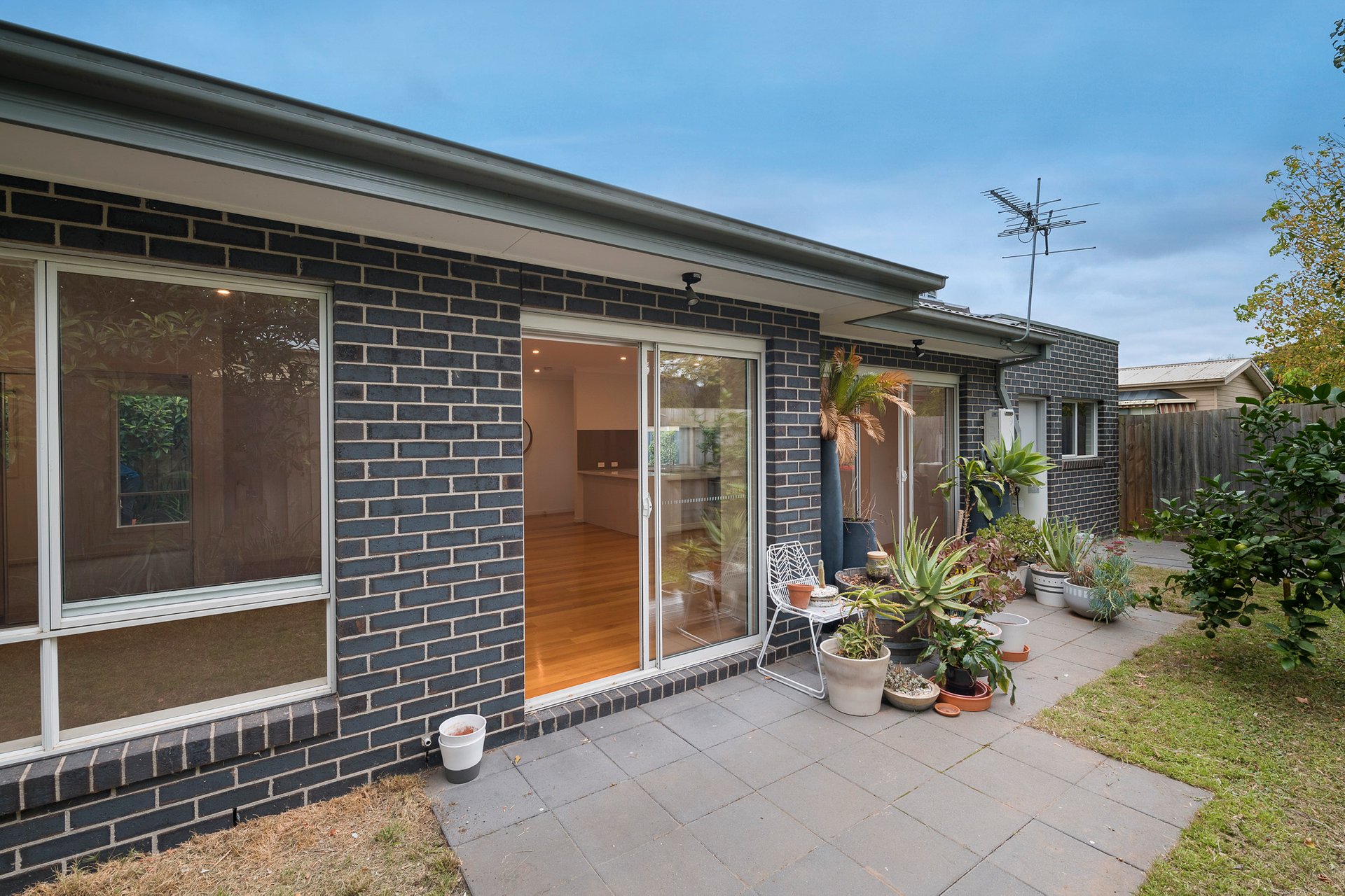 Property Gallery Thumbnail 2