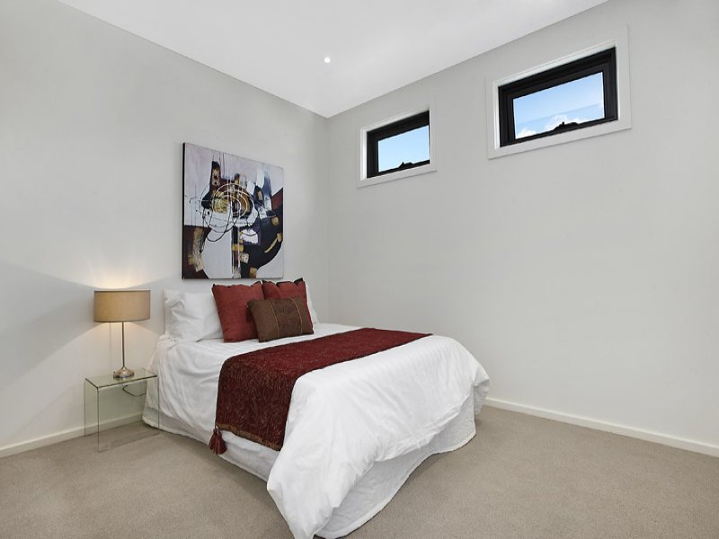3/14 Nepean Highway, Brighton image 7