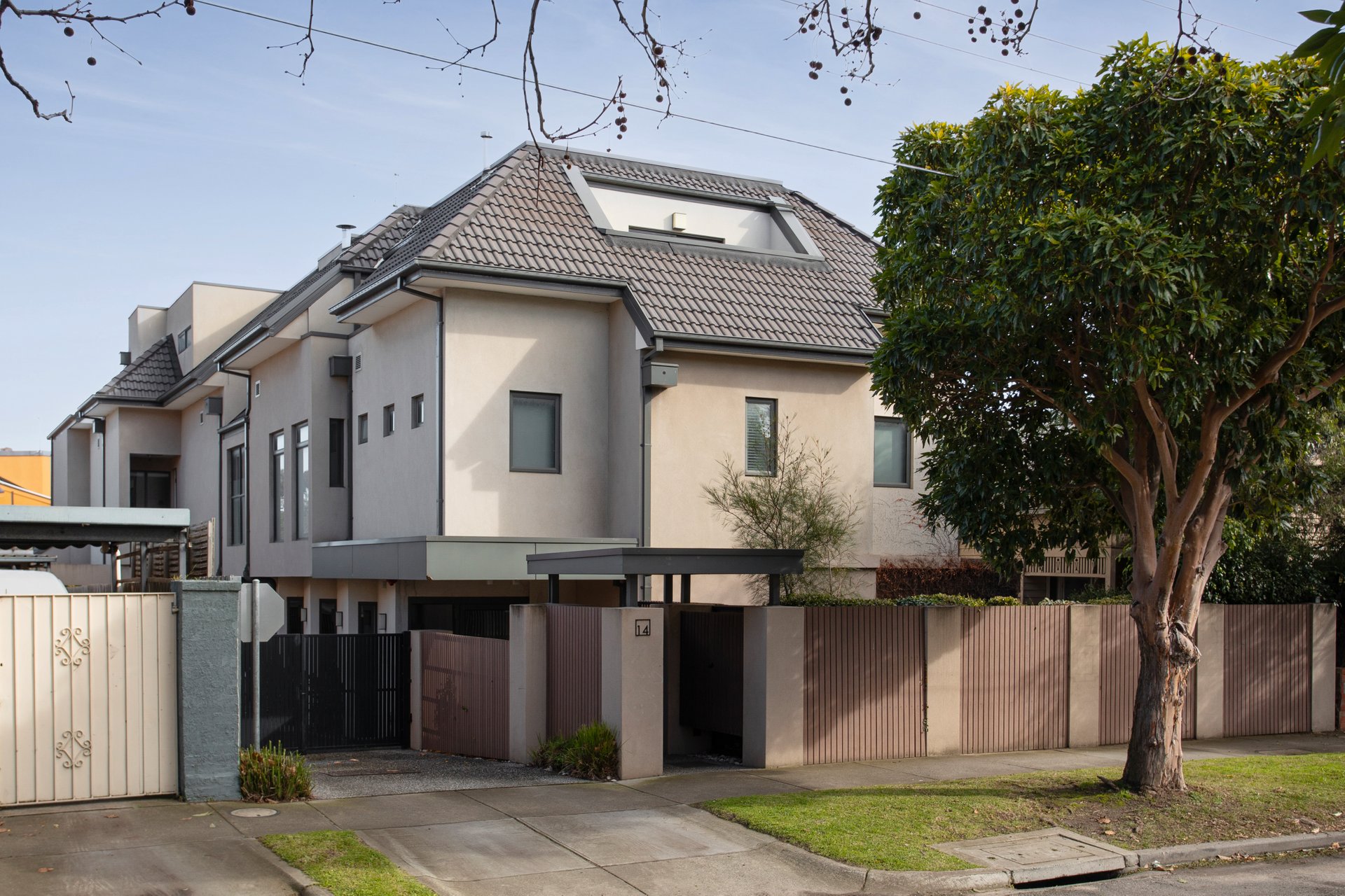 Property Gallery Thumbnail 12