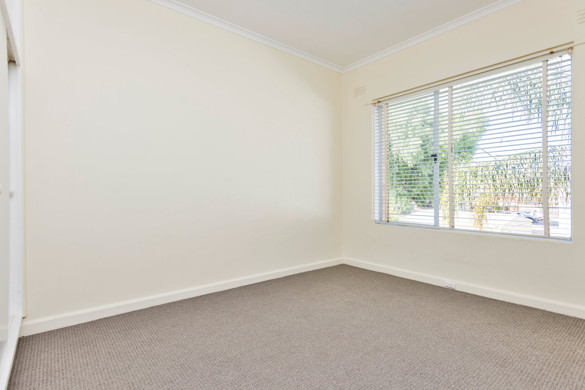 3/14 Newstead Street, Maribyrnong image 4