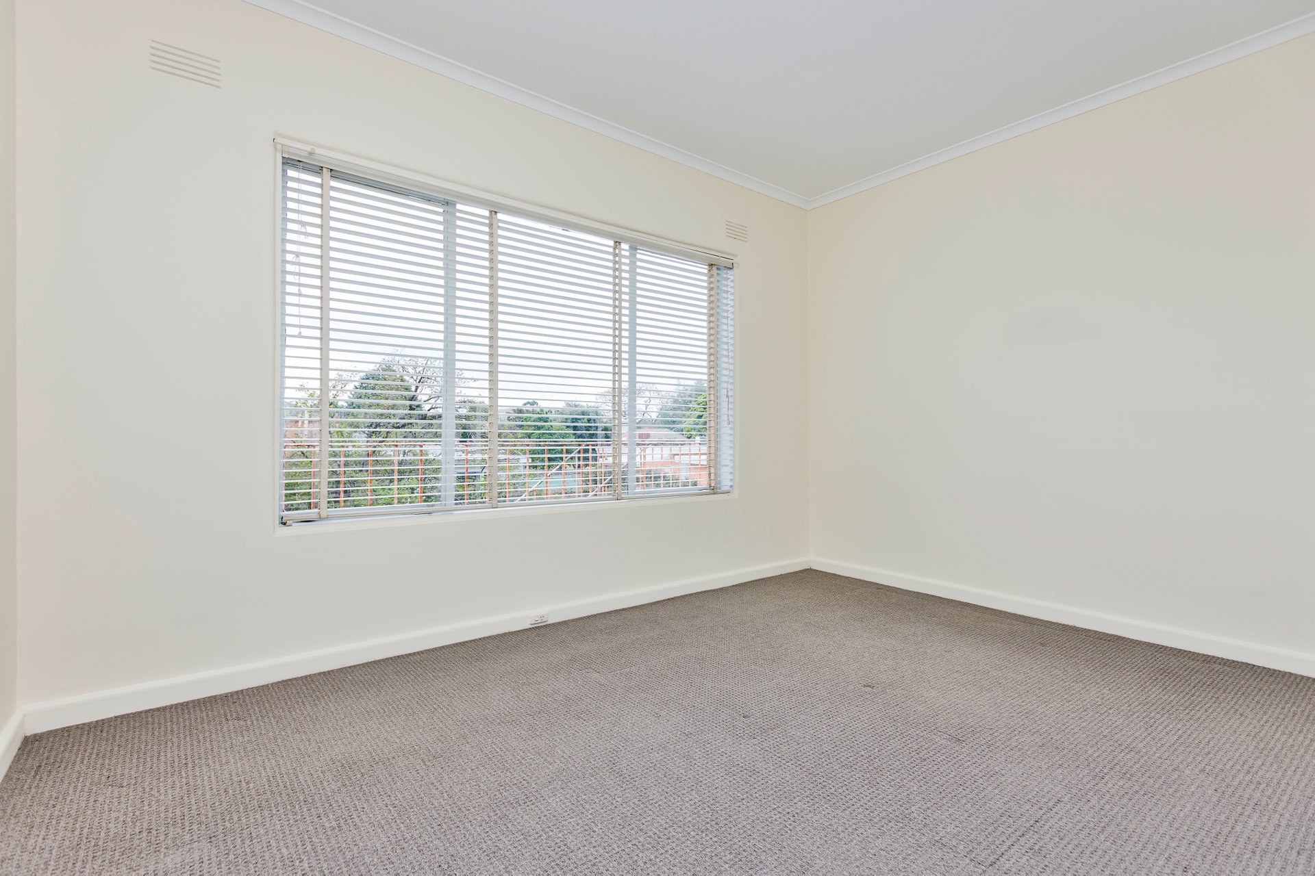 3/14 Newstead Street, Maribyrnong image 5