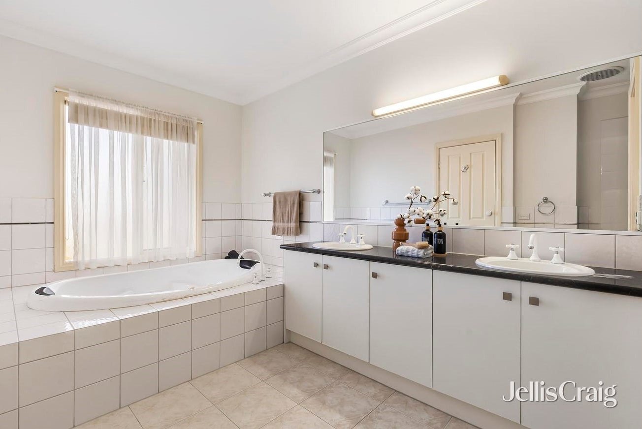 314 Serpells Road, Templestowe image 7