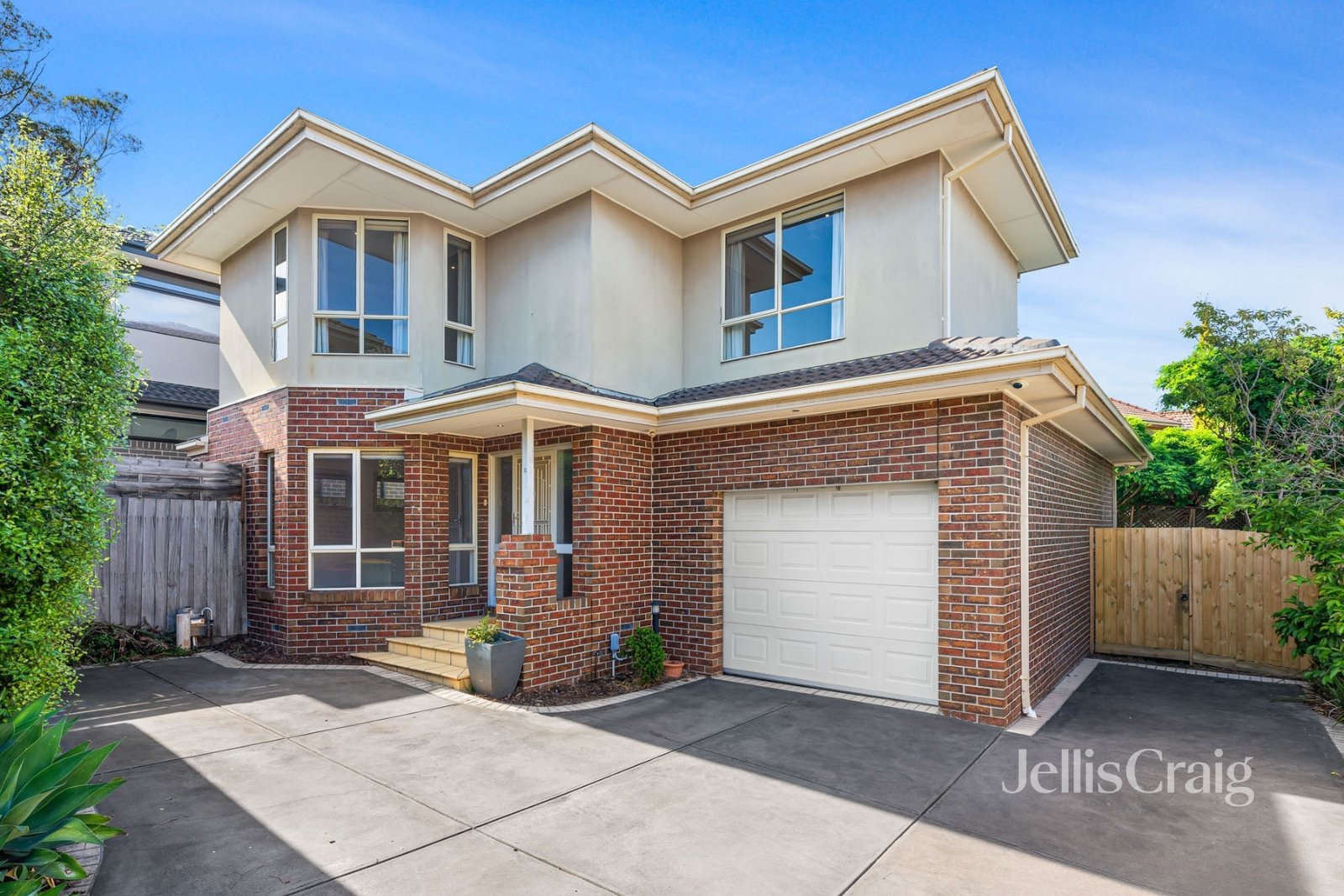 3/145 Banksia Street, Ivanhoe image 1