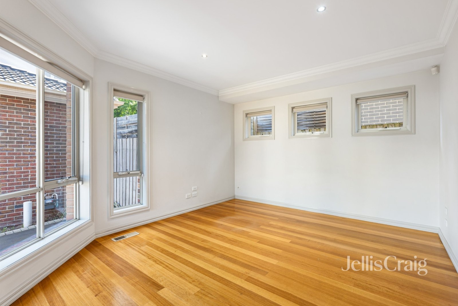 3/145 Banksia Street, Ivanhoe image 5