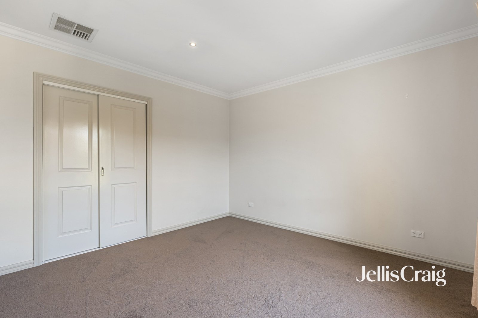 3/145 Banksia Street, Ivanhoe image 6