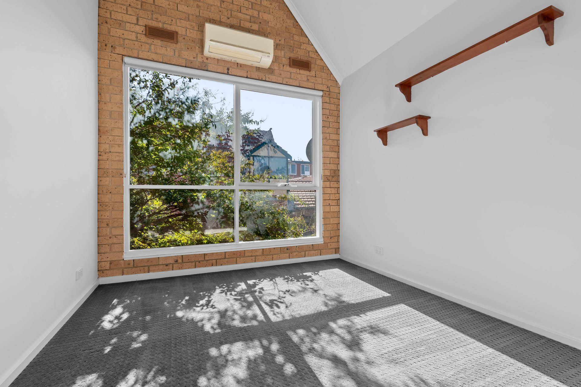 3/149 Glenhuntly Road, Elwood image 3