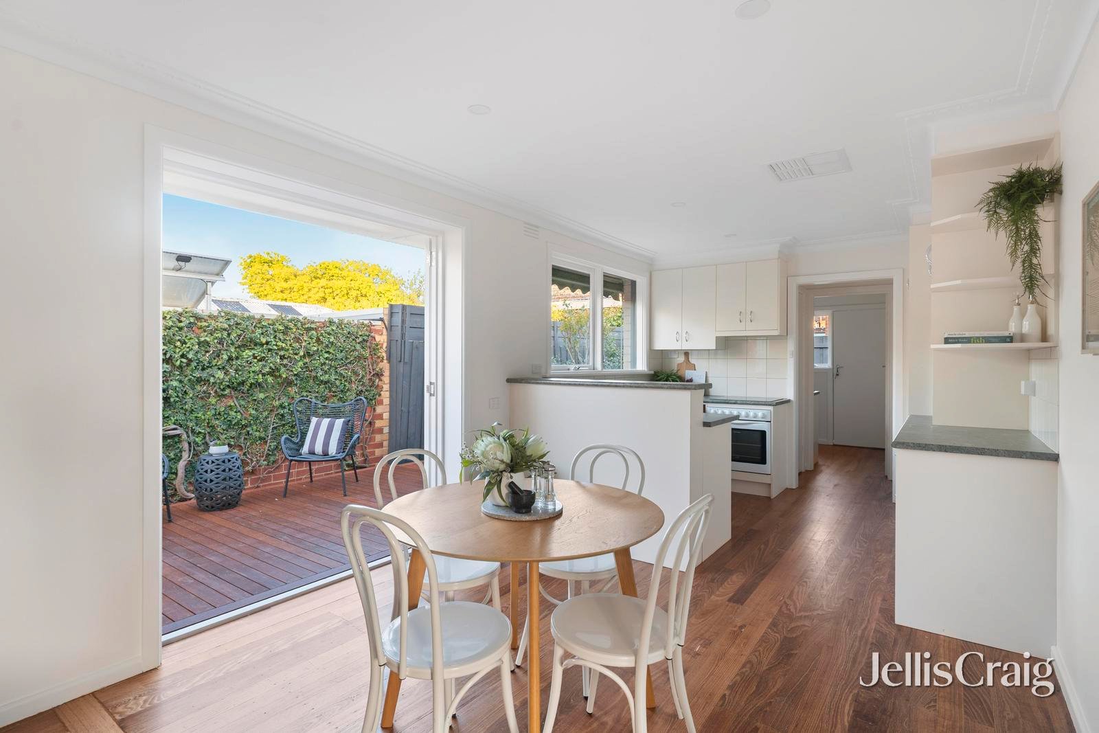 3/15 Albert Crescent, Surrey Hills image 3