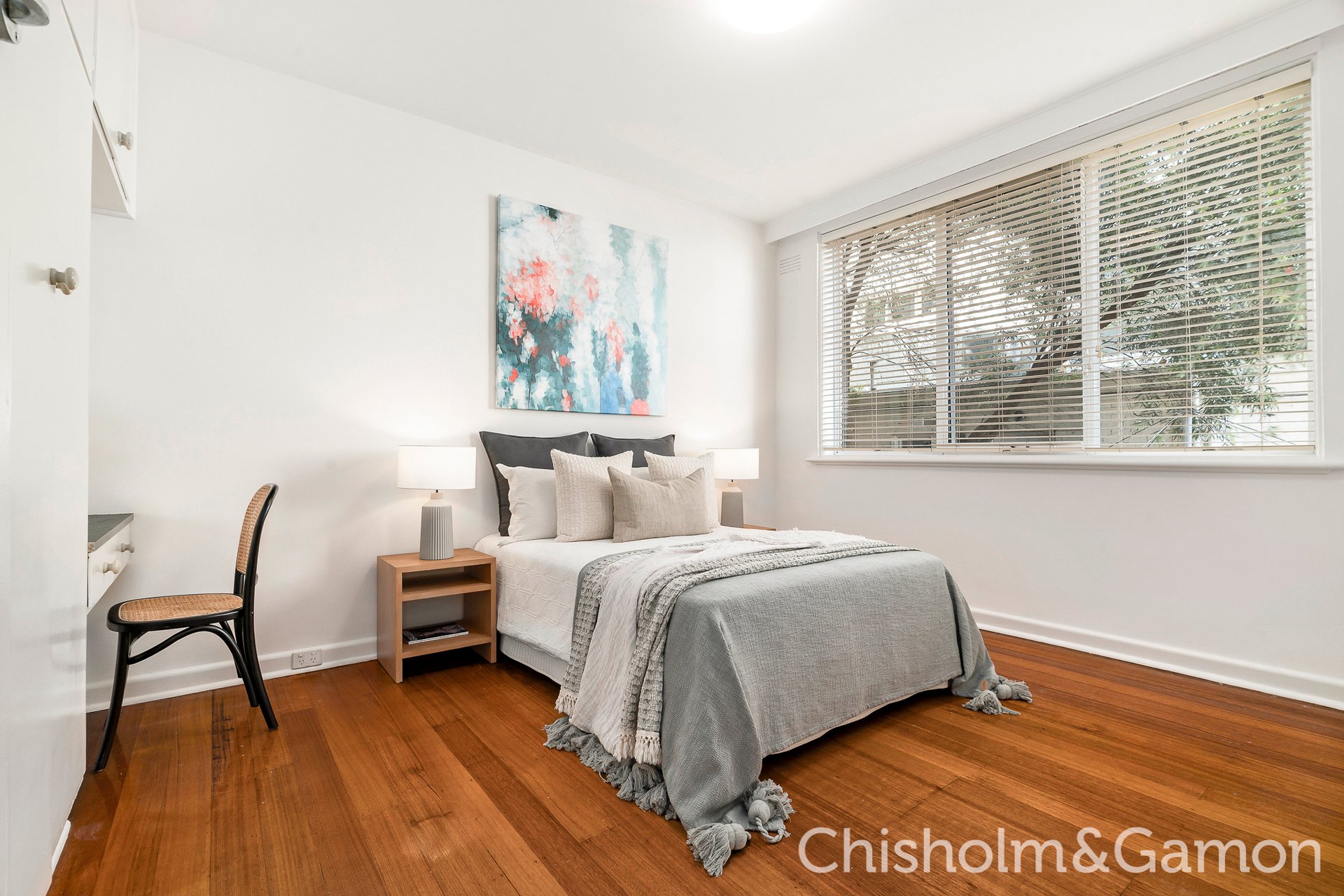 3/15 Beach Avenue, Elwood image 5