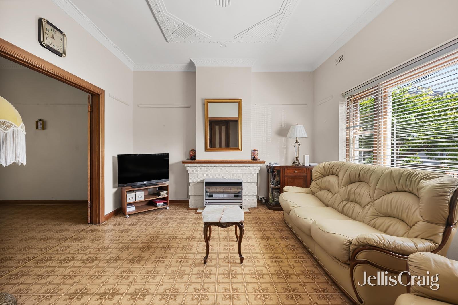 315 Bell Street, Pascoe Vale South image 4