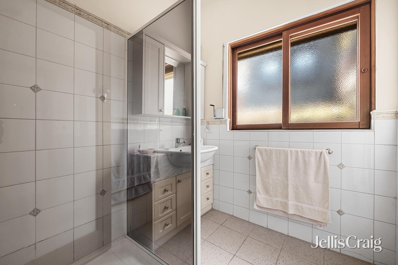 315 Bell Street, Pascoe Vale South image 9