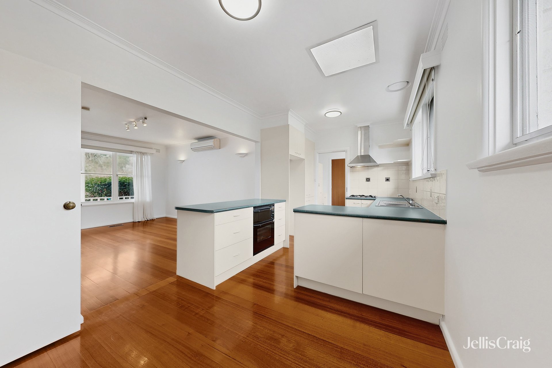 3/15 Blackburn Street, Surrey&nbsp;Hills image 4