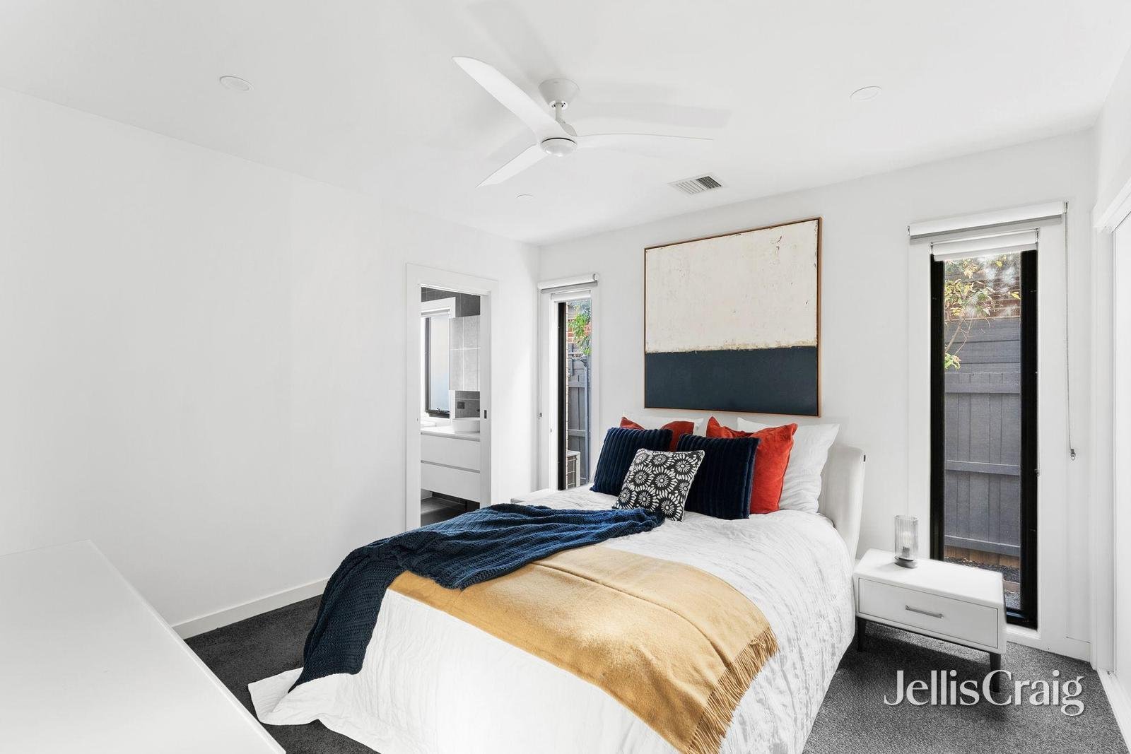 3/15 Bradley Street, Newport image 5