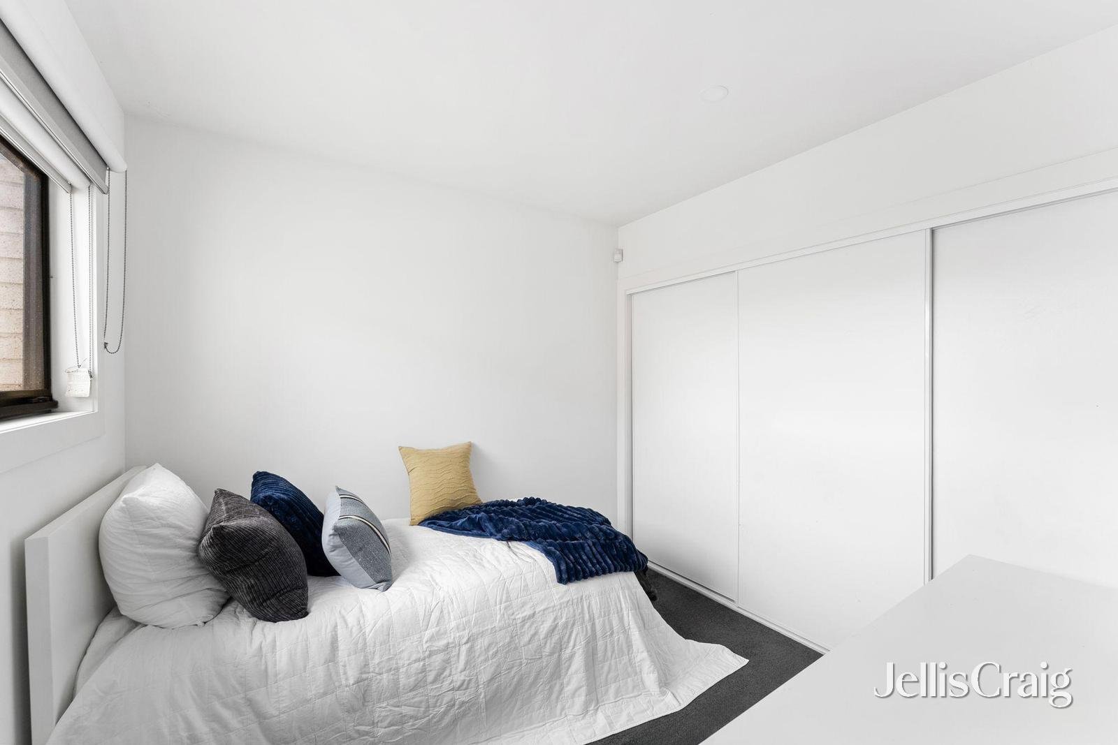3/15 Bradley Street, Newport image 8