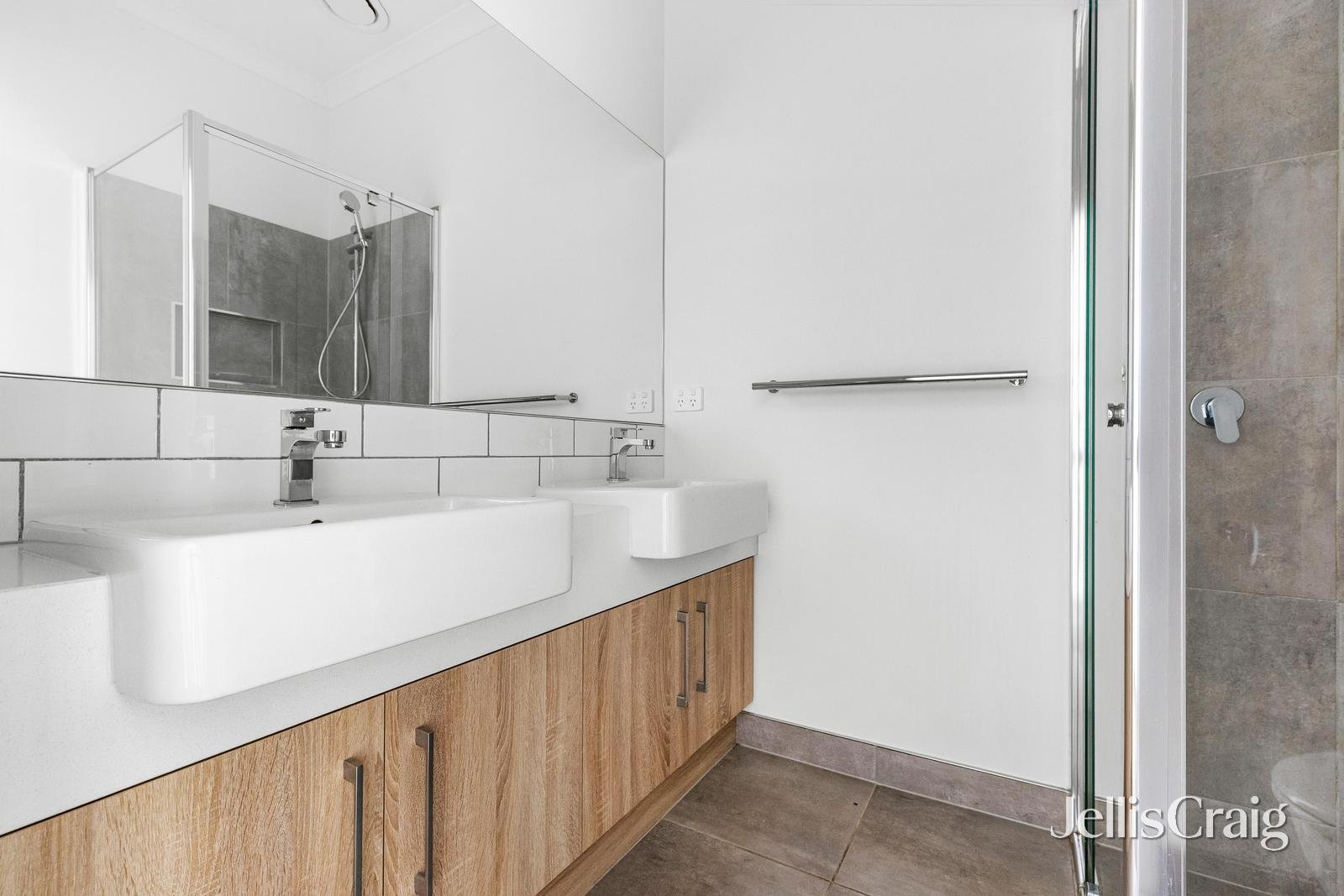 3/15 Durham Road, Kilsyth image 13