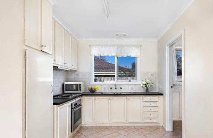 3 / 15 Lilian Court Beaumaris