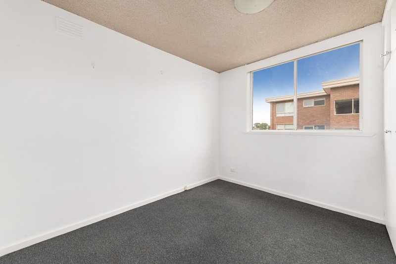 3 / 15 McKinley Avenue MALVERN, VIC 3144