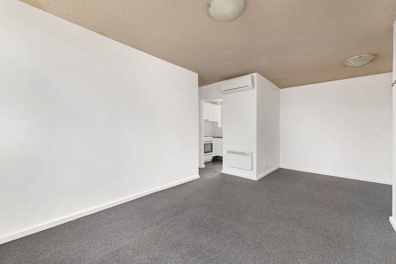 3 / 15 McKinley Avenue MALVERN, VIC 3144