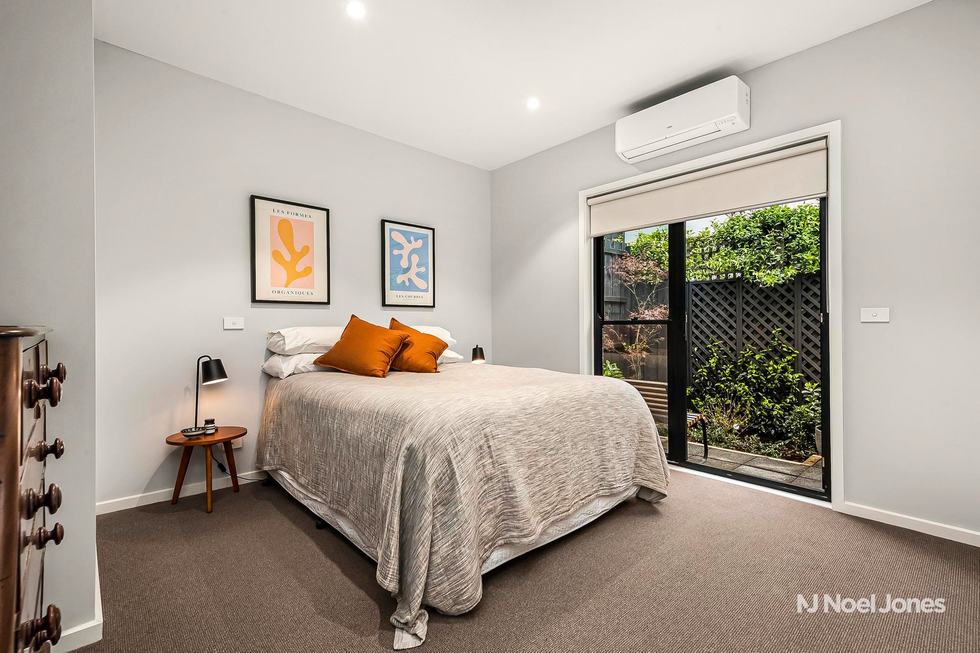 3/15 Munro Street, Kew East image 6